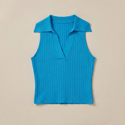 AMARA | Geripptes Top mit V-Ausschnitt